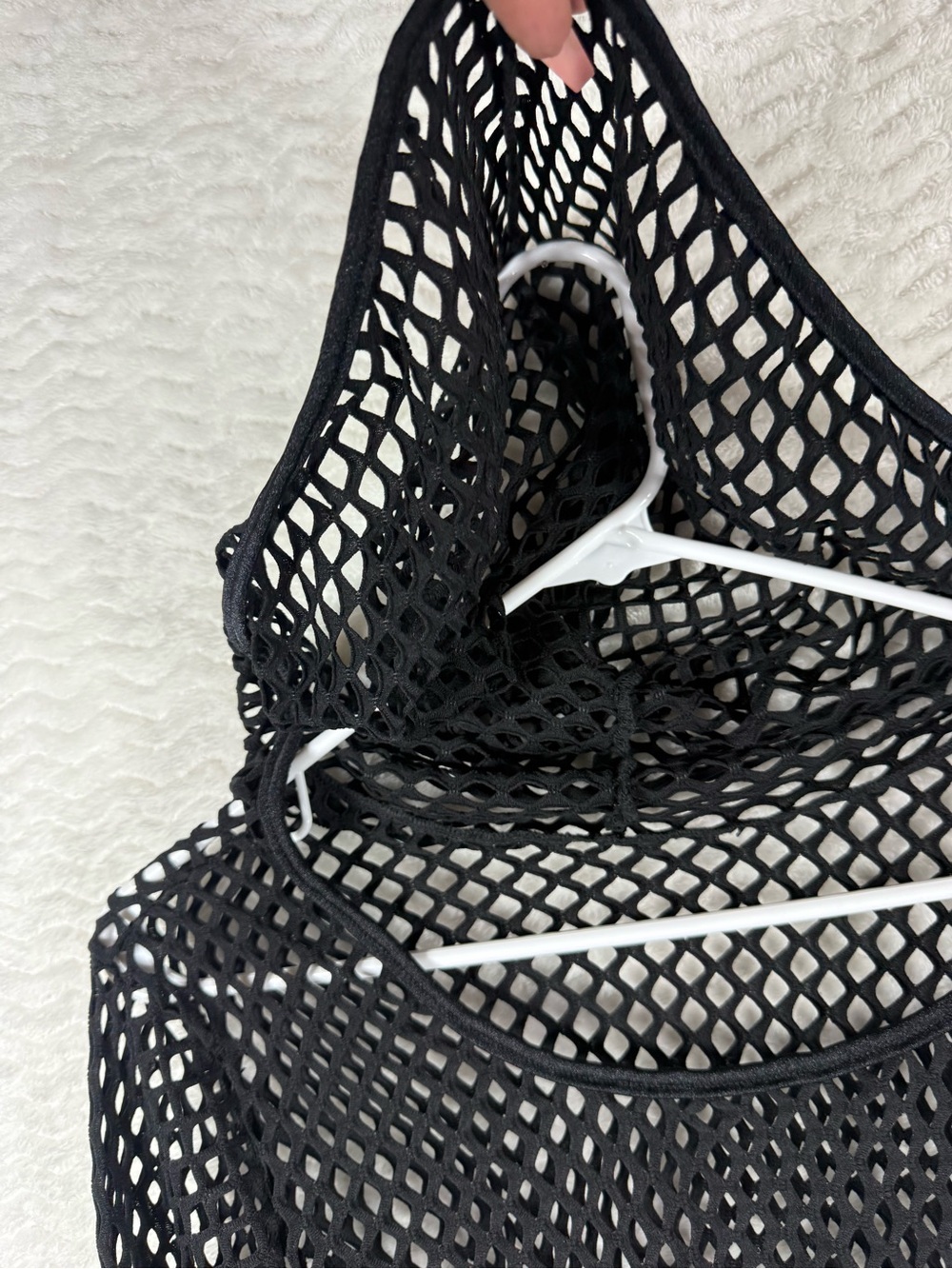 Black Cropped Fishnet Hoodie so fun 🤩 - Picture 5 of 9